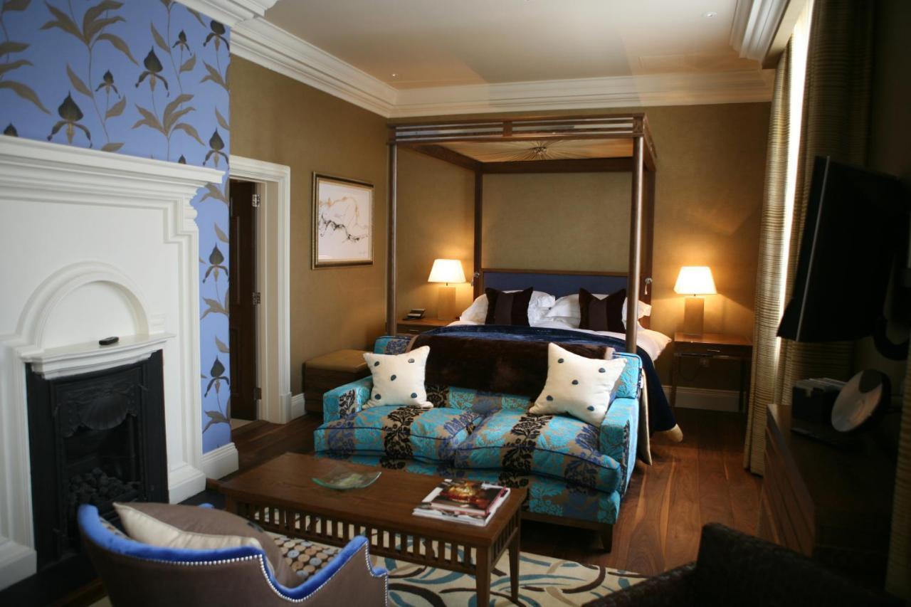 Roseate Prime Suite